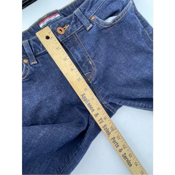 Tommy Hilfiger Women's Low Rise Dark Wash Bootcut Denim Jeans Size 4R - 28W - Picture 3 of 13